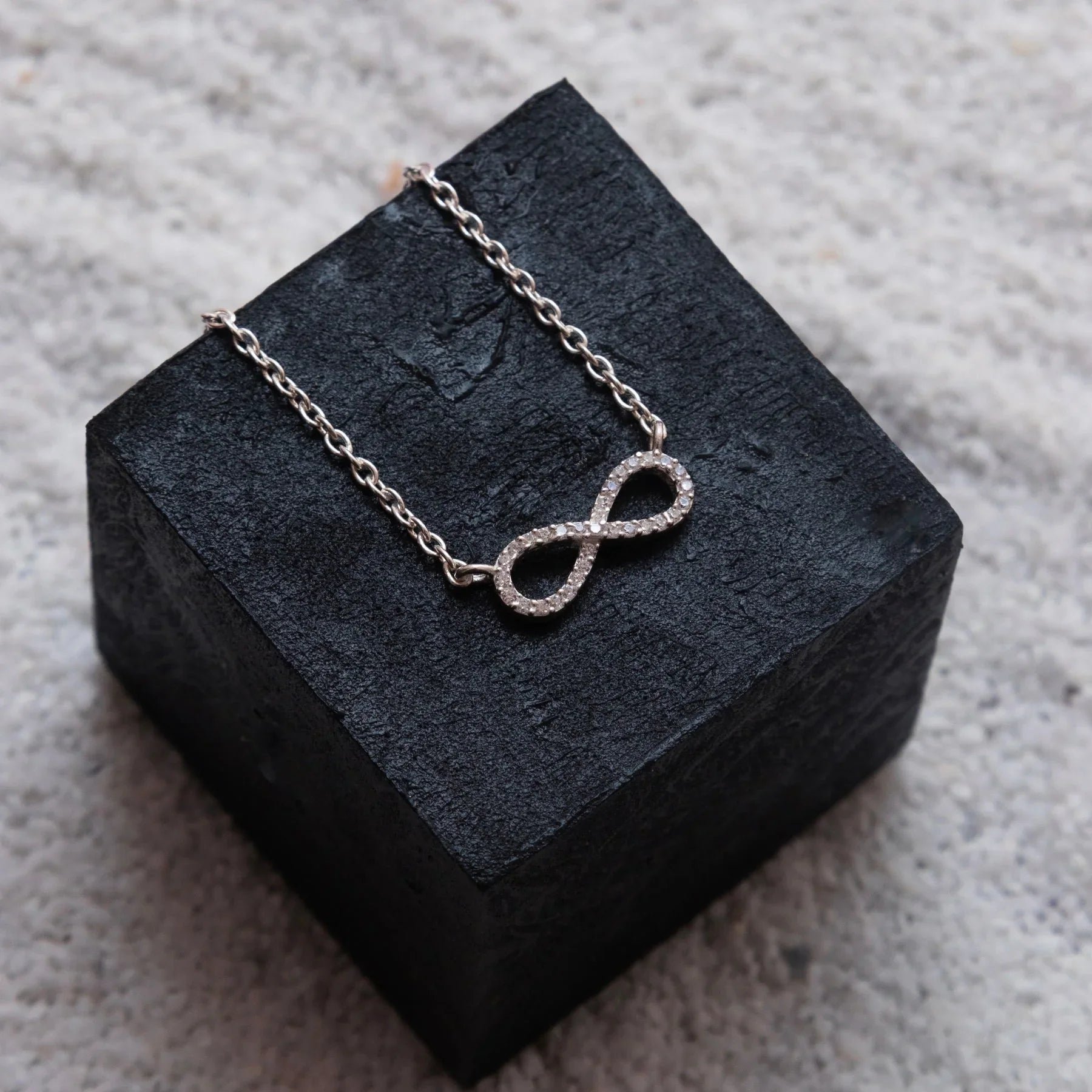 INFINITY  NECKLACE